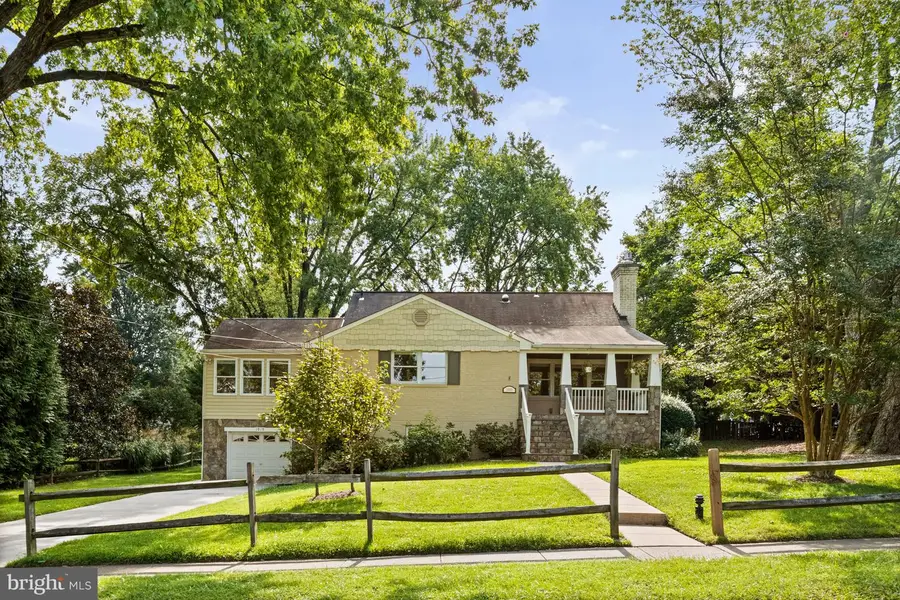 1919 Youngblood St, McLean, VA 22101 - #2