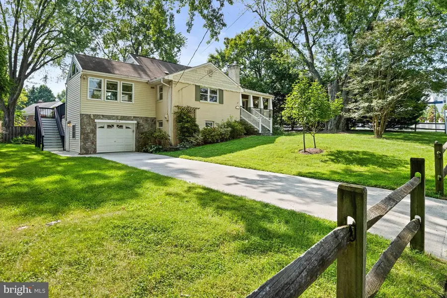 1919 Youngblood St, McLean, VA 22101 - #3