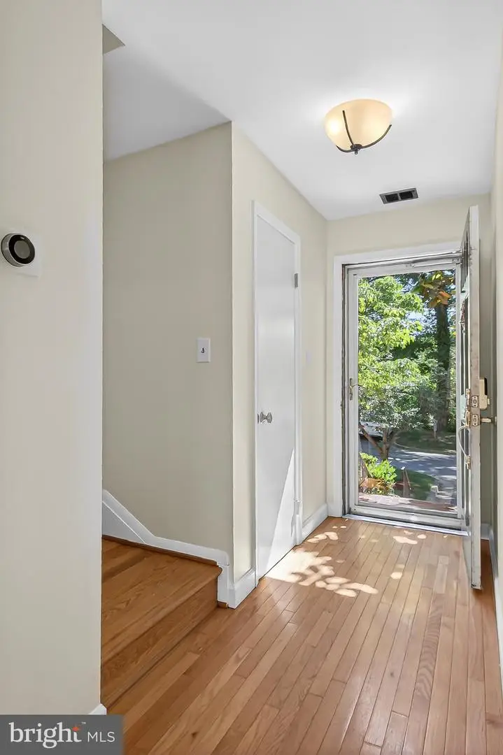 7611 Tiverton Dr, Springfield, VA 22152 - #3