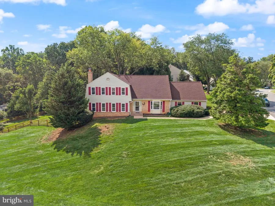 1824 Abbey Oak Dr, Vienna, VA 22182 - #2