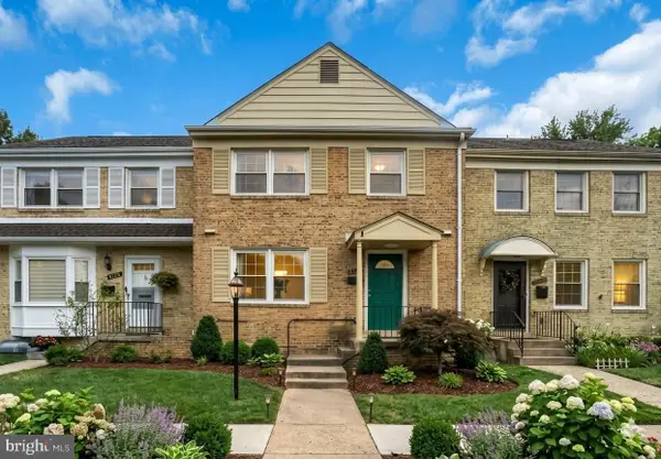 9107 Bowler Dr, FAIRFAX, VA 22031