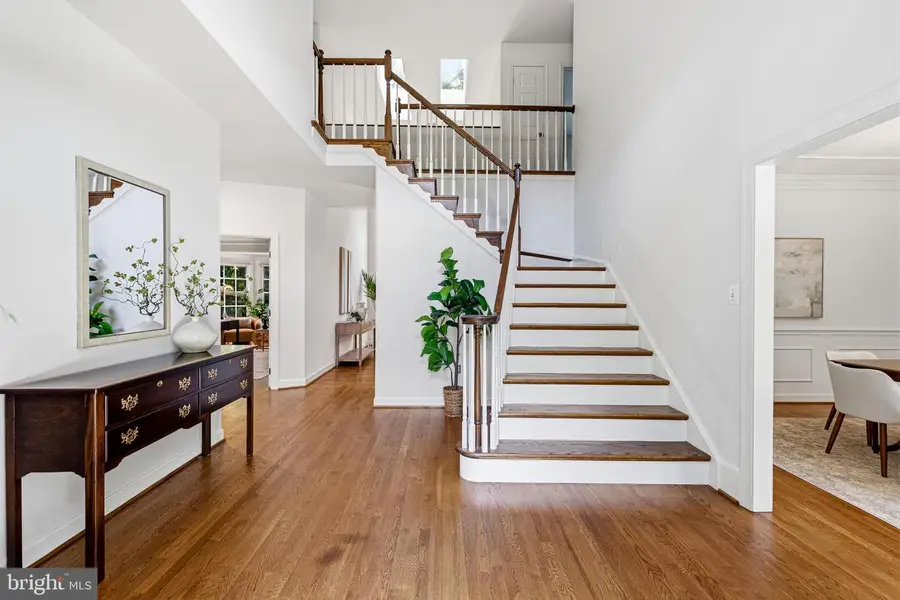 2028 Spring Branch Dr, Vienna, VA 22181 - #3