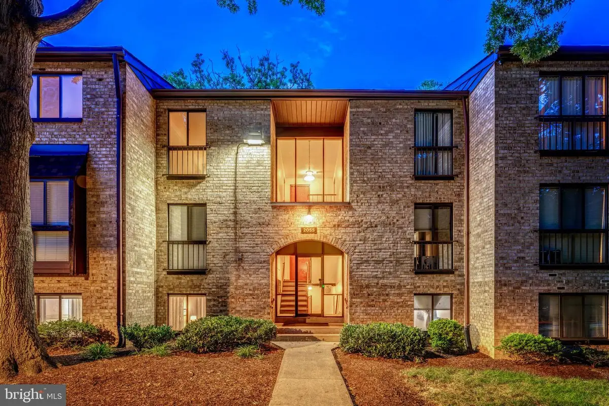 2055 Royal Fern Ct #1b, Reston, VA 20191 - #1