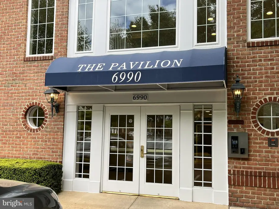 6990 Falls Reach Dr #113, Falls Church, VA 22043 - #2