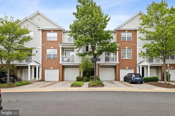 13096 Marcey Creek Rd, HERNDON, VA 20171
