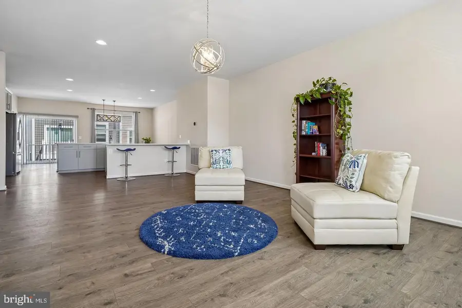 8358 Sallyport St, Lorton, VA 22079 - #3