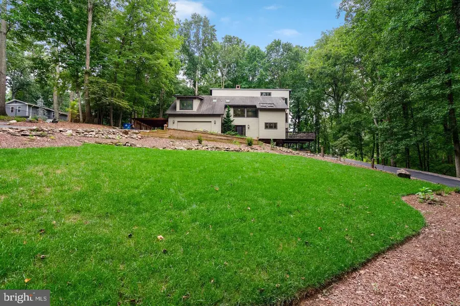 10227 Lawyers Rd, Vienna, VA 22181 - #2