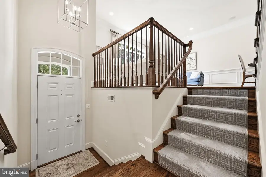 6734 Darrells Grant Pl, Falls Church, VA 22043 - #2