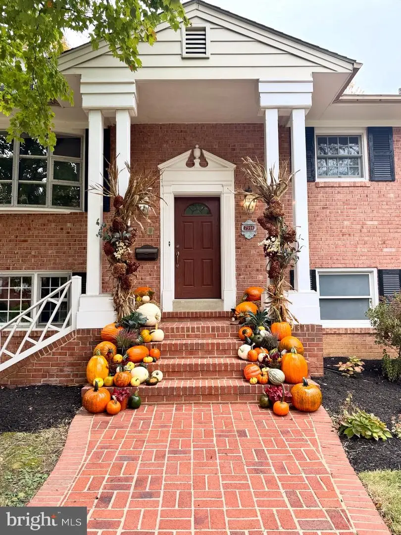 7514 Salem Rd, Falls Church, VA 22043 - #3