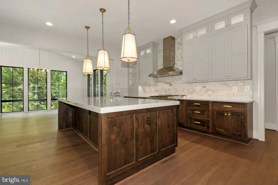 440 Lewis St Nw, Vienna, VA 22180 - #2