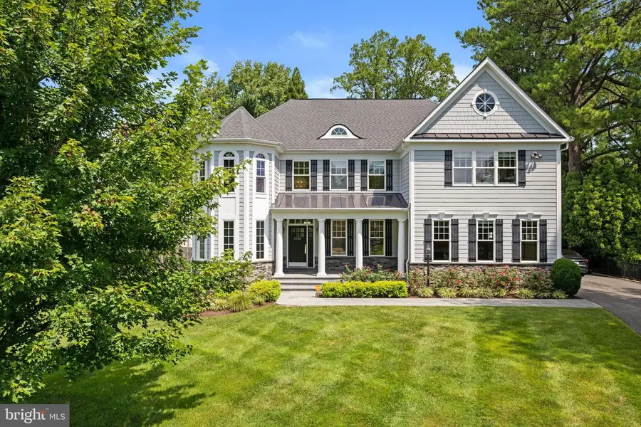 6130 Ramshorn Dr, McLean, VA 22101 - #2