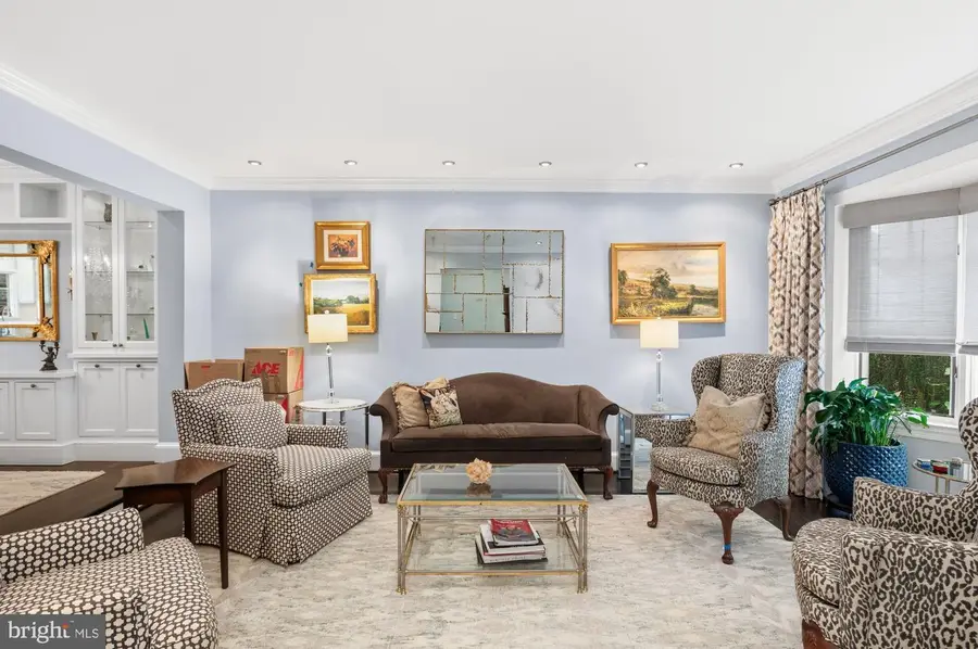 7264 Evans Mill Rd, McLean, VA 22101 - #2