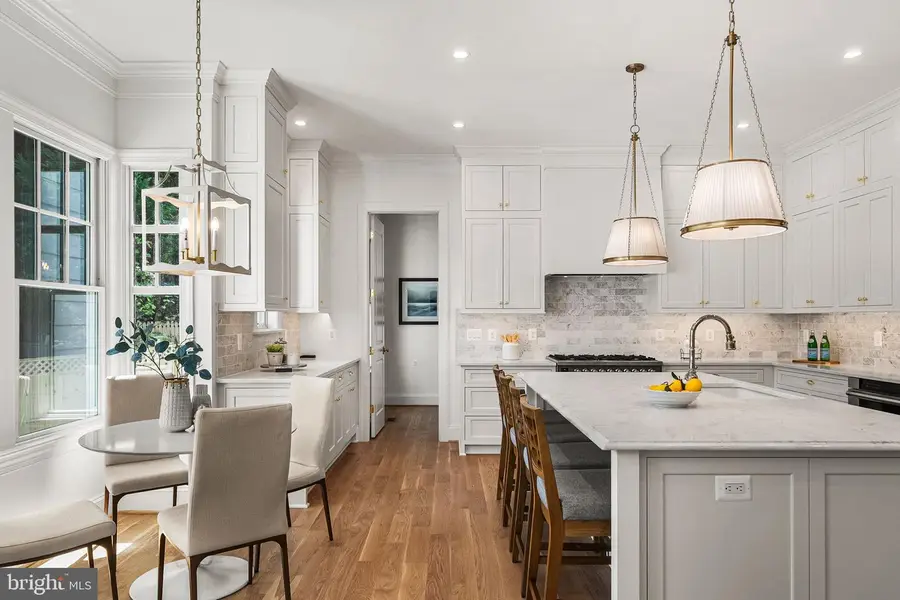 6123 Woodmont Rd, Alexandria, VA 22307 - #3