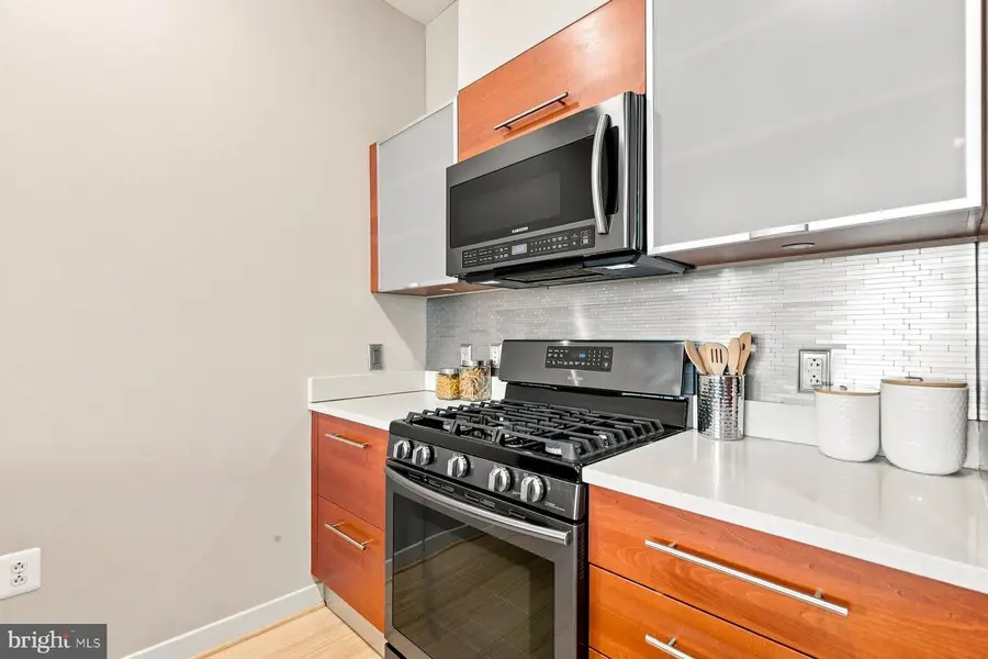 12025 New Dominion Pkwy #321, Reston, VA 20190 - #3