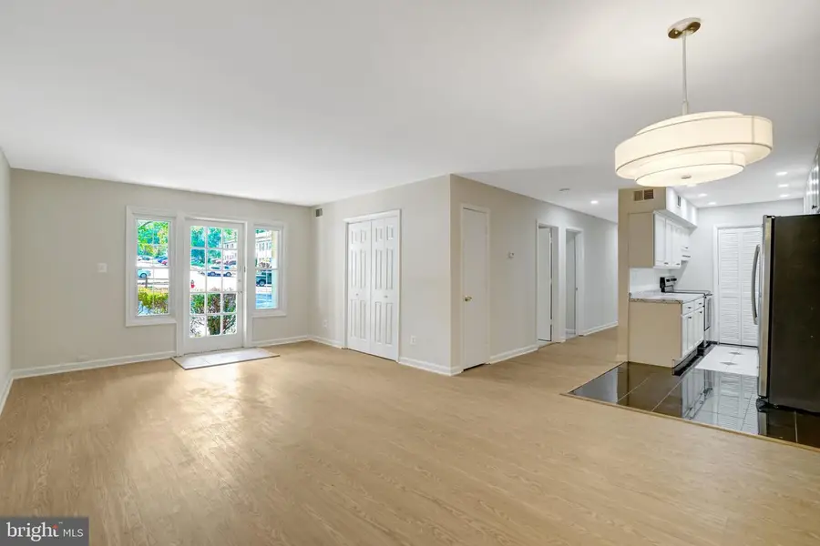 5901-a Kingsford Rd #435, Springfield, VA 22152 - #2