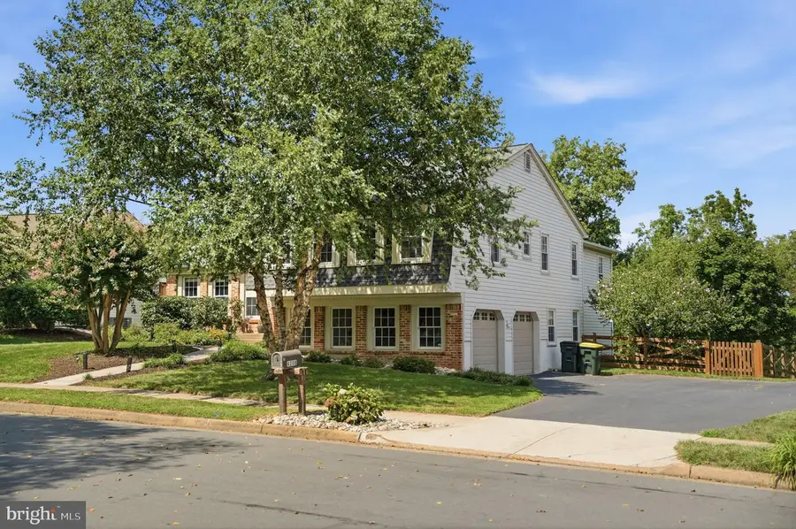 4308 General Kearny Ct, Chantilly, VA 20151 - #2