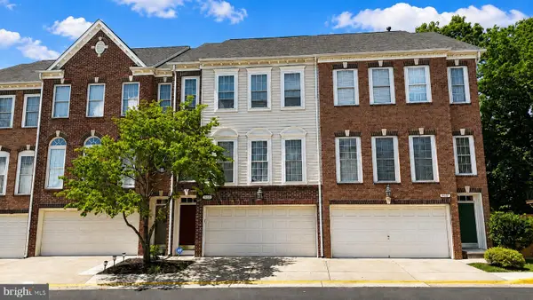 9052 Tanyard Ln, LORTON, VA 22079
