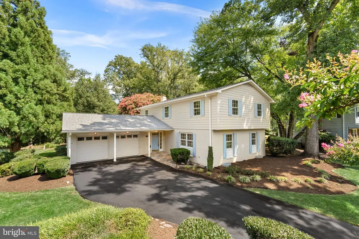 3241 Betsy Ln, Oak Hill, VA 20171 - #1