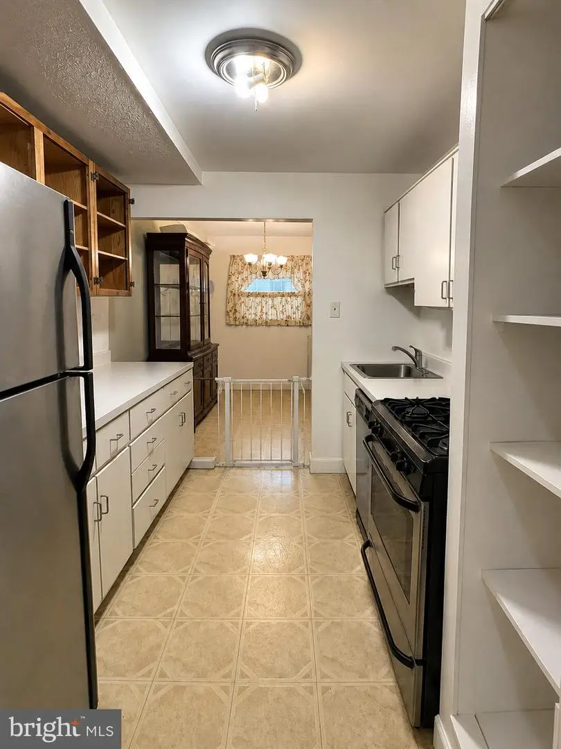 1935 Wilson Ln #t3, McLean, VA 22102 - #3