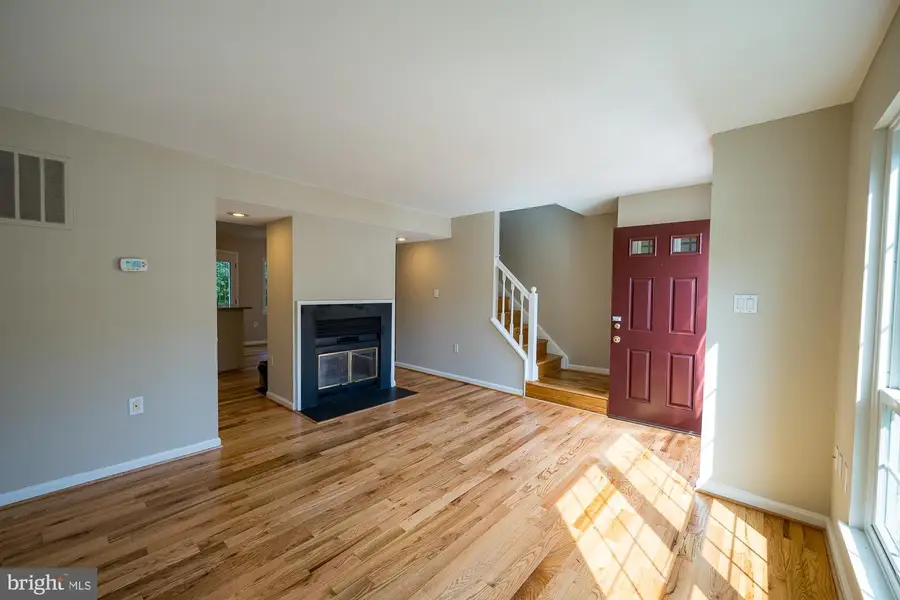 5714 Evergreen Knoll Ct, Alexandria, VA 22303 - #3