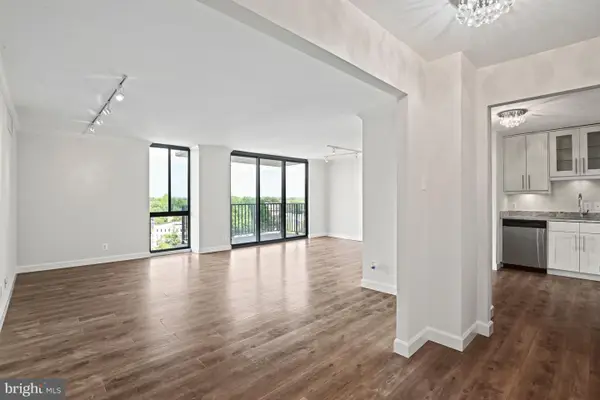 6800 Fleetwood Rd #1011, MCLEAN, VA 22101