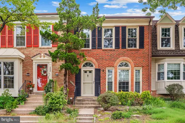 5828 Apsley House Ct, ALEXANDRIA, VA 22310