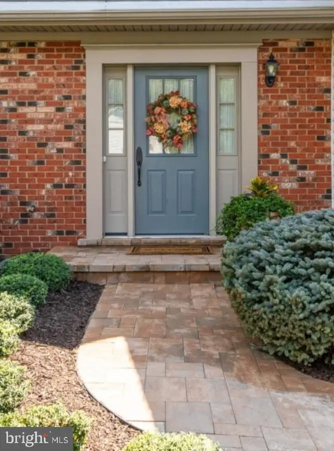 9511 Shipwright Dr, Burke, VA 22015 - #3