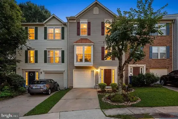 14290 Glade Spring Dr, CENTREVILLE, VA 20121
