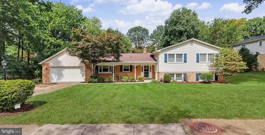 1324 Towlston Rd, Vienna, VA 22182 - #2
