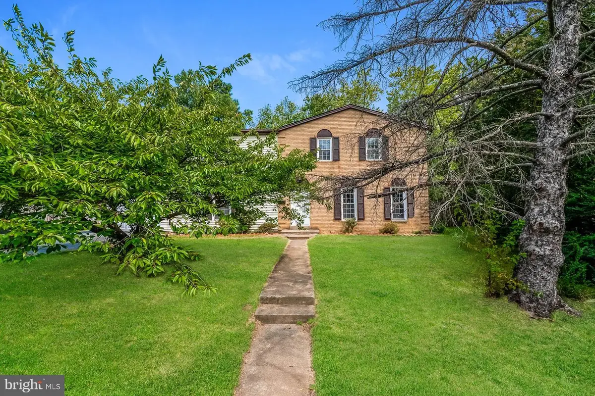 662 Herndon Pkwy, Herndon, VA 20170 - #1