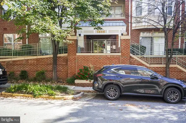 1855 Stratford Park Pl #215, RESTON, VA 20190
