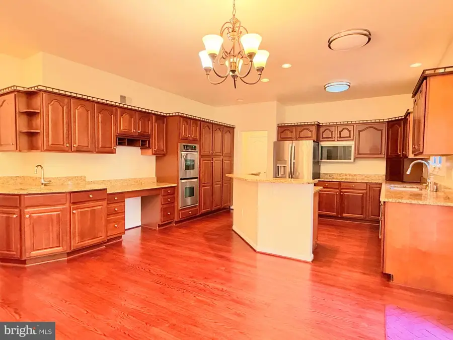 2206 Central Ave, Vienna, VA 22182 - #3