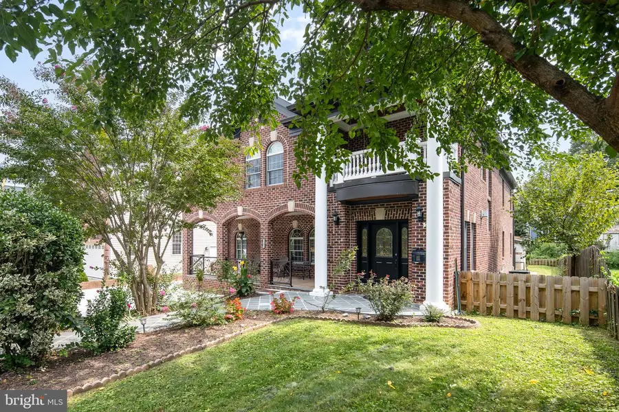 7705 Magarity Rd, Falls Church, VA 22043 - #2