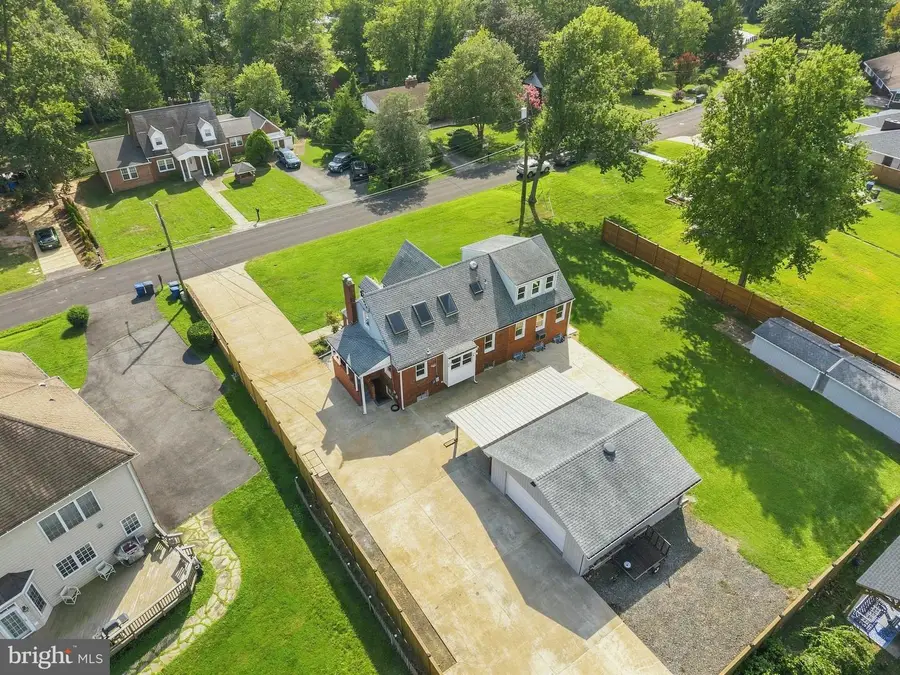 6334 Edgemoor Ln, Alexandria, VA 22312 - #2