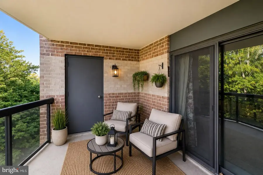8370 Greensboro Dr #610, McLean, VA 22102 - #2