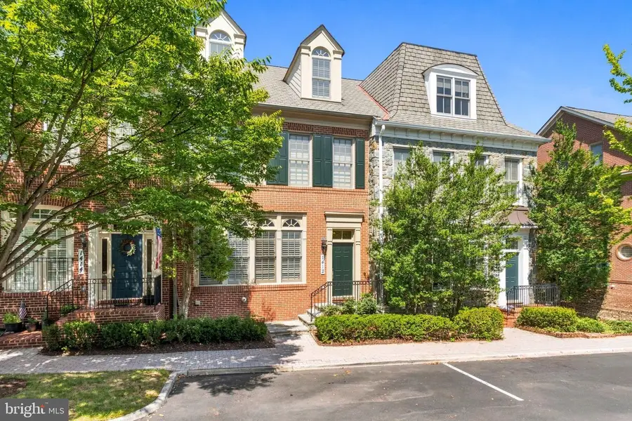 1412 Harvest Crossing Dr, McLean, VA 22101 - #3