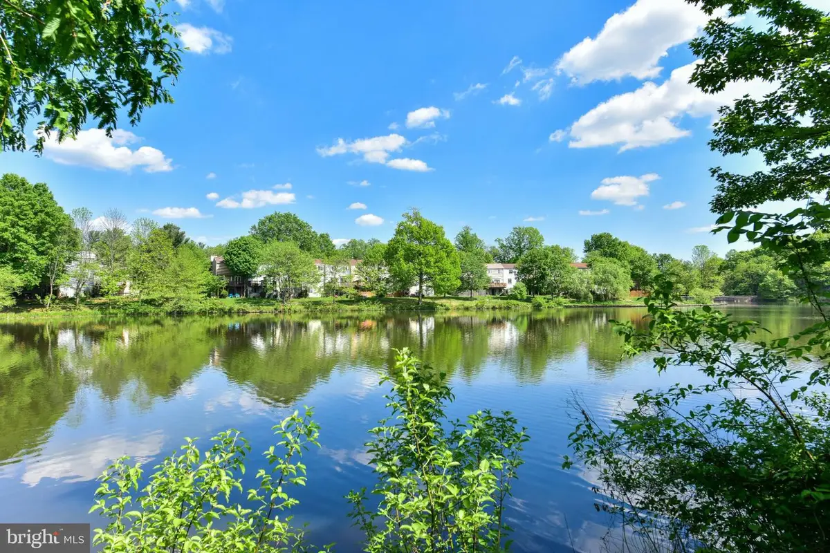 2946 Yarling #2946, Falls Church, VA 22042 - #1
