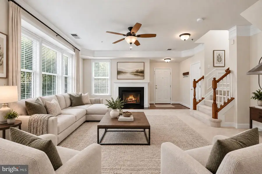 3553 Huntley Manor Ln, Alexandria, VA 22306 - #2