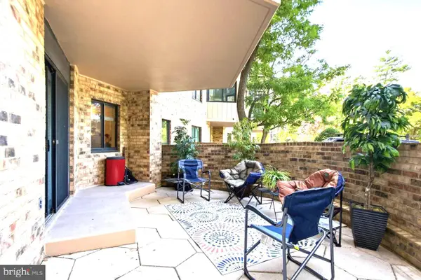 5901 Mount Eagle Dr #111, ALEXANDRIA, VA 22303