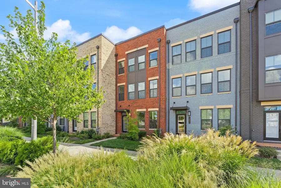 12994 Hattontown Sq, Herndon, VA 20171 - #2