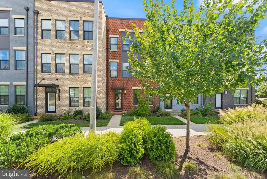 12994 Hattontown Sq, Herndon, VA 20171 - #3