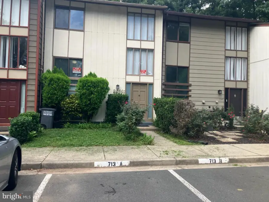 2262 Covent Gardens Ct, Reston, VA 20191 - #2