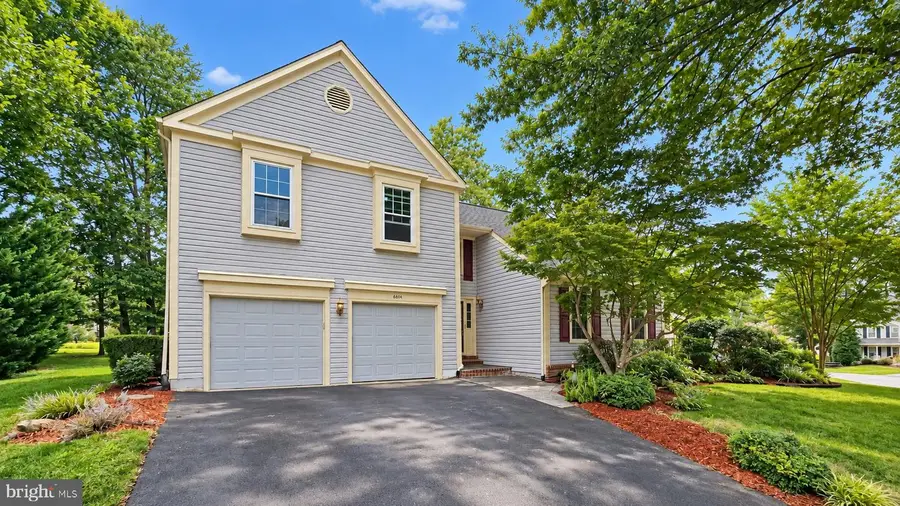 6414 Bromfield Trce, Centreville, VA 20120 - #2