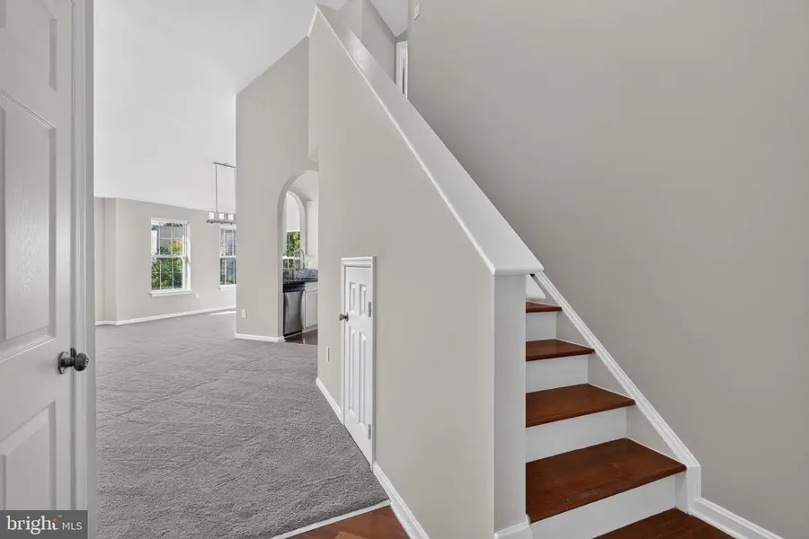 5920 Founders Crossing Ct #301, Alexandria, VA 22310 - #2