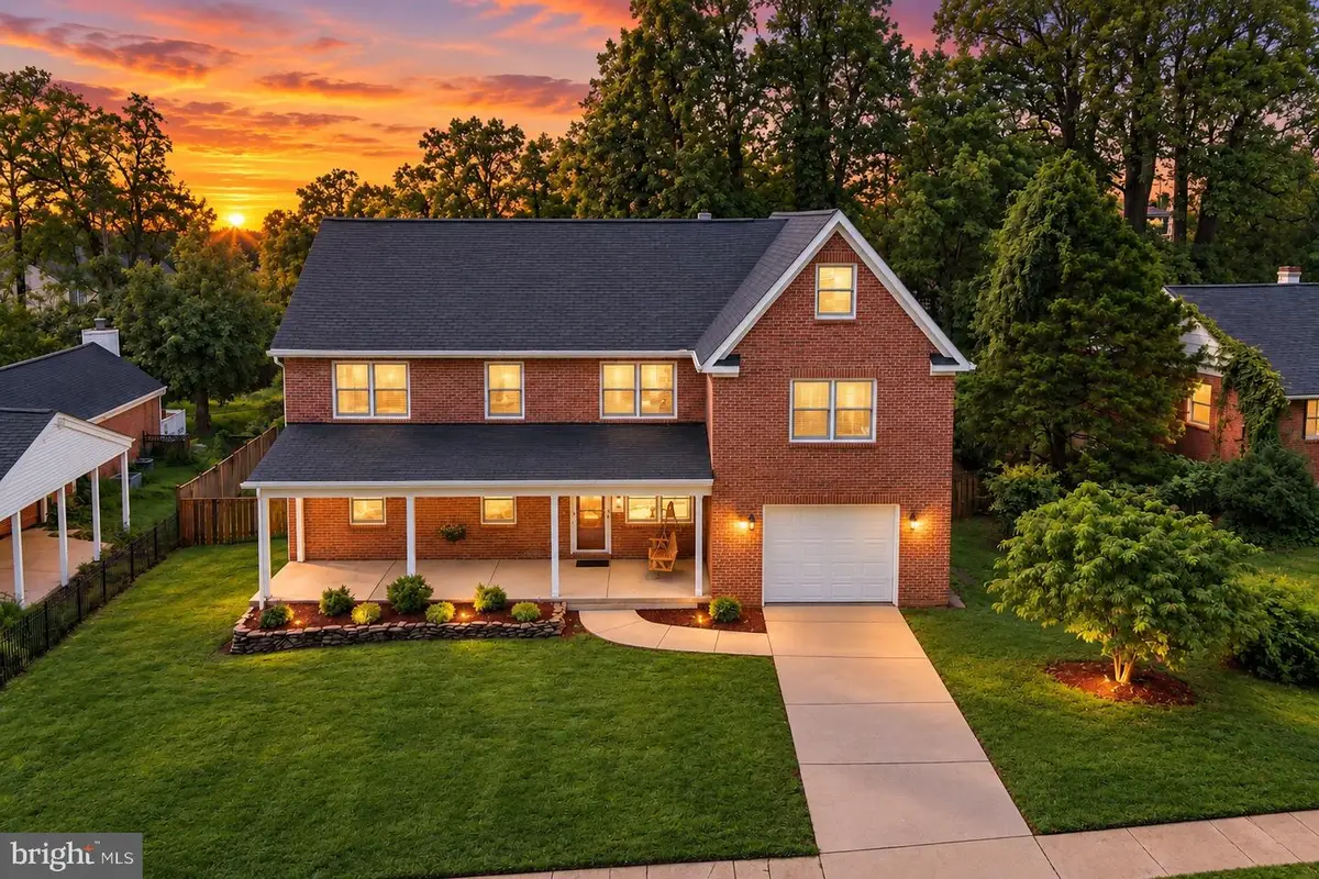 7609 Burnside Ct, Falls Church, VA 22043 - #1