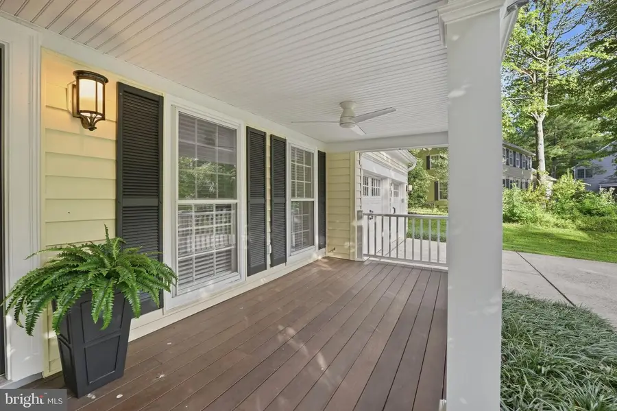 11907 Fawn Ridge Ln, Reston, VA 20194 - #3