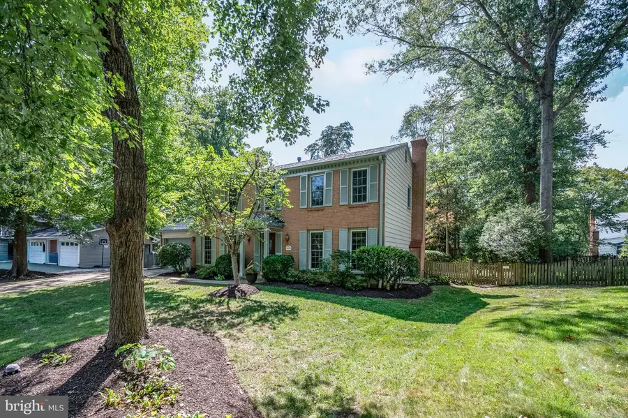8620 Yardley Dr, Alexandria, VA 22308 - #2