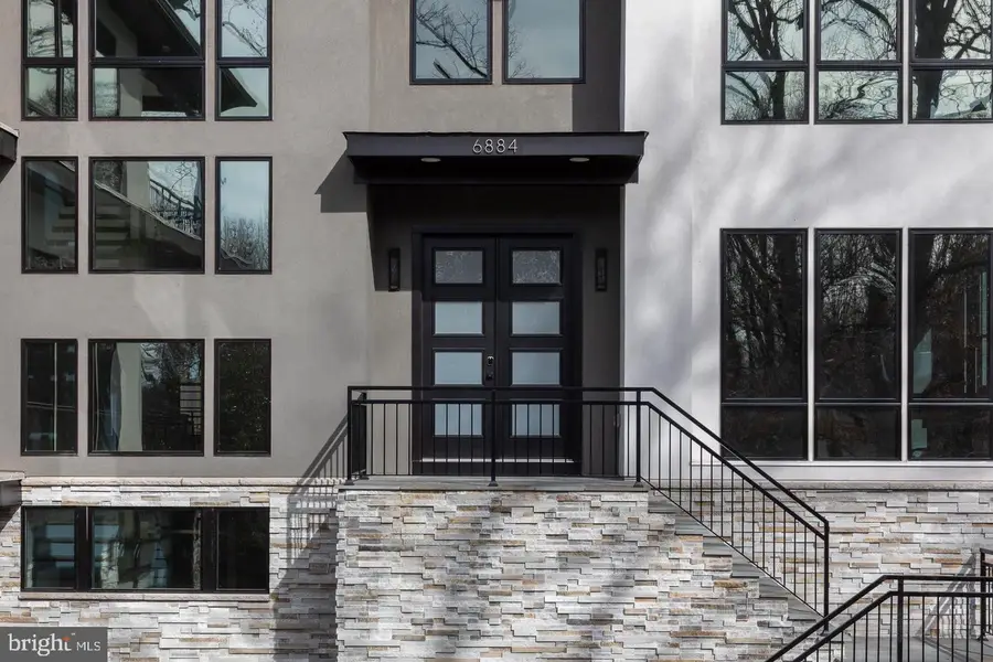 6884 Churchill Rd, McLean, VA 22101 - #2