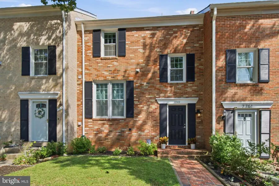 7749 Durer Ct, Springfield, VA 22153 - #2