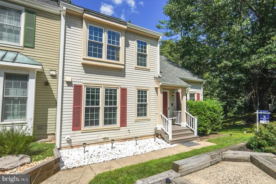 8110 Clifforest Dr, Springfield, VA 22153 - #2